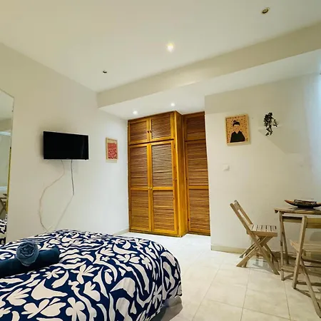 Zurita Apartment Sleeps 2 With Wi-Fi-3